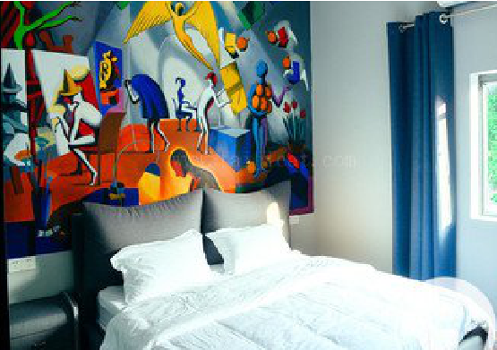 雅安对于酒店的墙体彩绘而言更注重哪些方面？